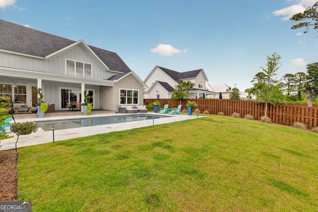 28 Orchard Road, St. Simons, GA 31522