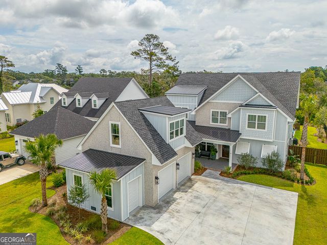 28 Orchard Road, St. Simons, GA 31522