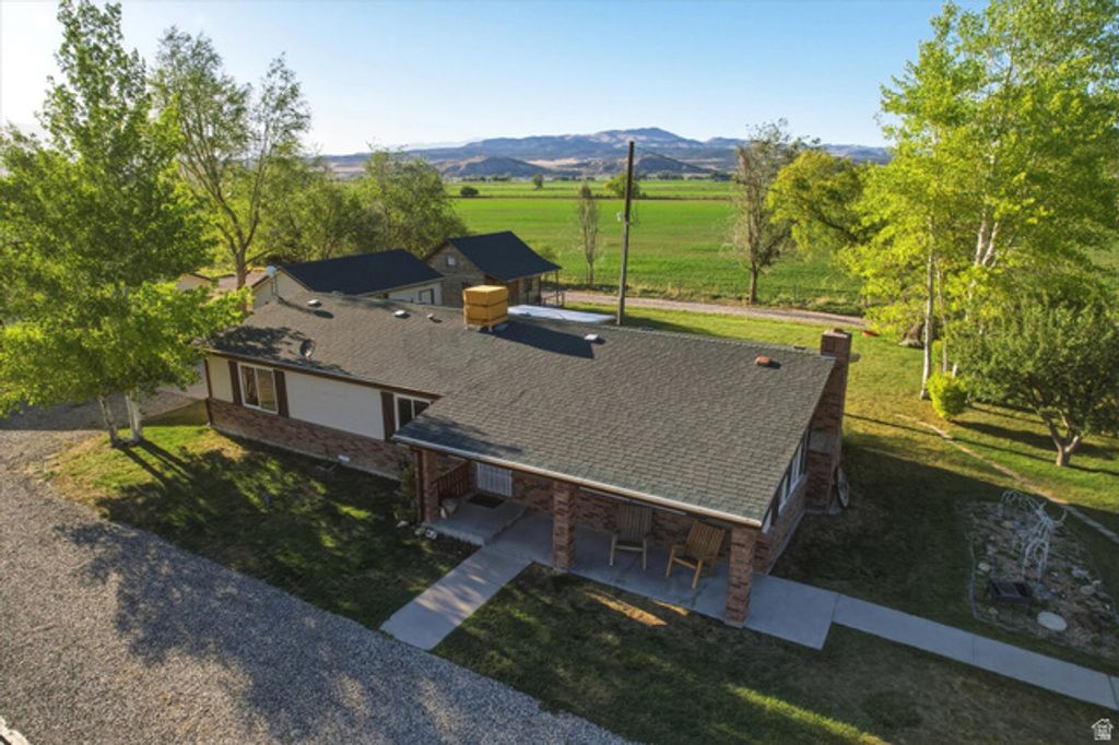 Image 2 of property listing at 17845 N 8250 E, Mt Pleasant, UT 84647