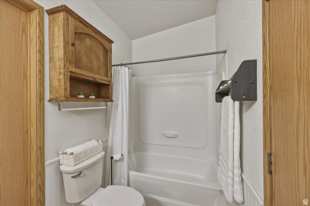 Image 18 of property listing at 17845 N 8250 E, Mt Pleasant, UT 84647