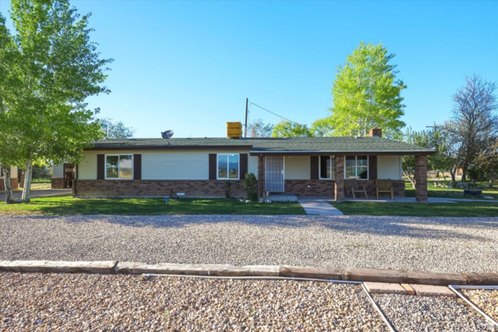 Image 4 of property listing at 17845 N 8250 E, Mt Pleasant, UT 84647