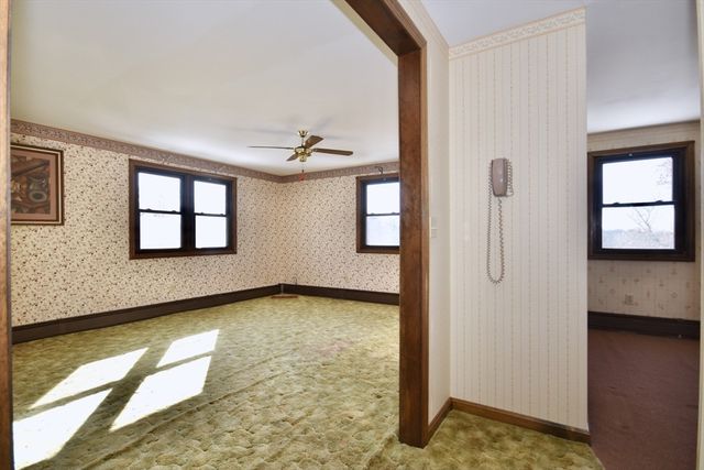 23 Oliveira Ave, Acushnet, MA 02743