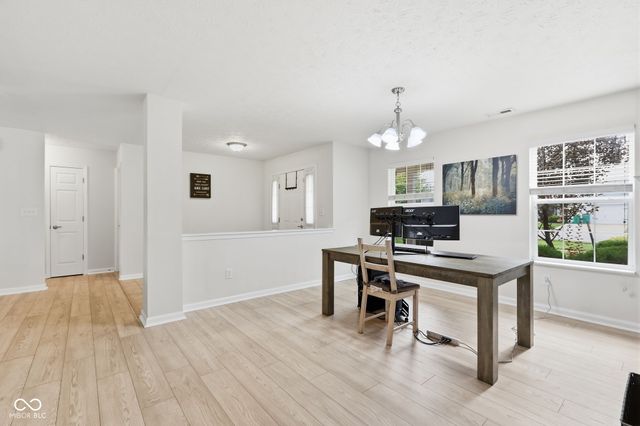 4459 Everest Drive S, Westfield, IN 46062