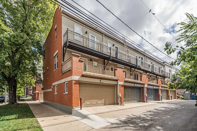 3811 W School Street C, Chicago, IL 60618