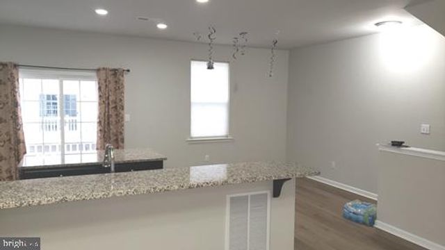 633 MCCOMB PL, Claymont, DE 19703