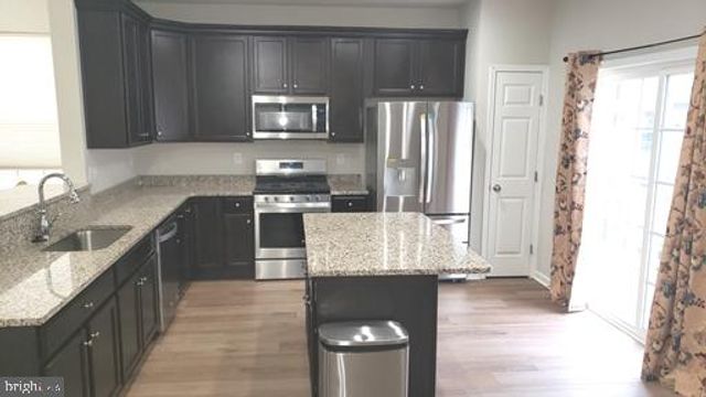 633 MCCOMB PL, Claymont, DE 19703