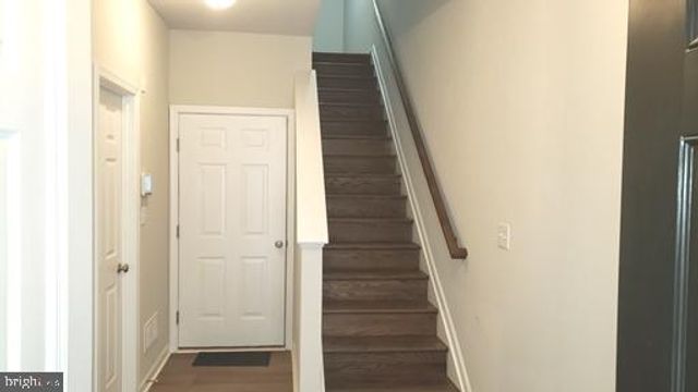 633 MCCOMB PL, Claymont, DE 19703