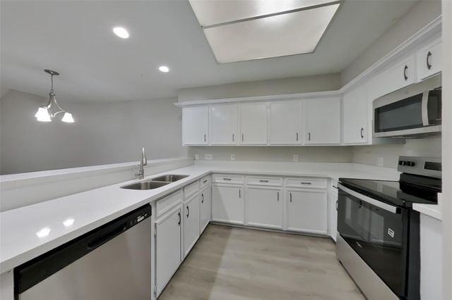 3619 Maple Glen Drive, Houston, TX 77345