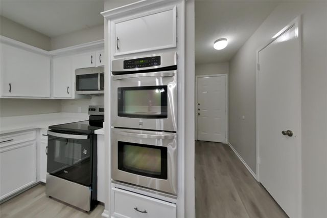 3619 Maple Glen Drive, Houston, TX 77345