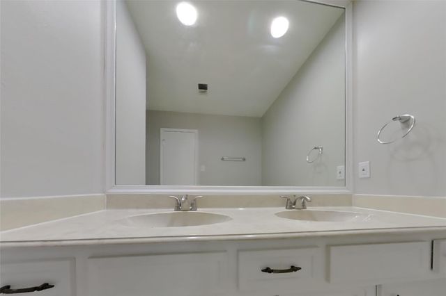 3619 Maple Glen Drive, Houston, TX 77345