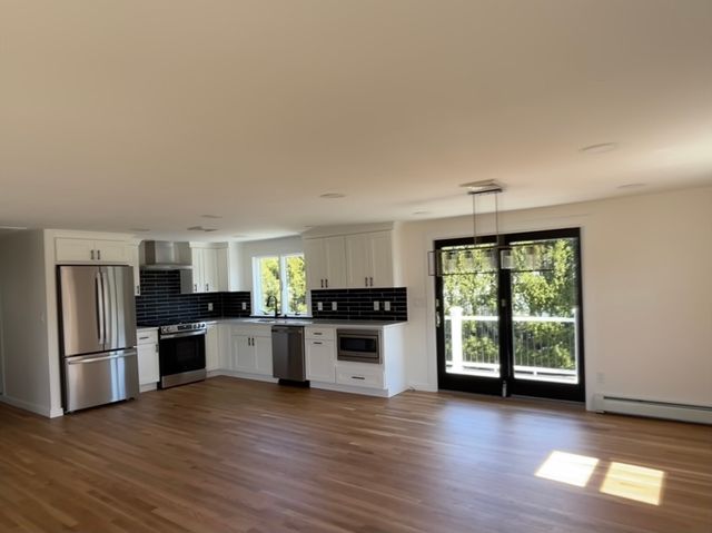 585 N Eastern Ave, Fall River, MA 02720