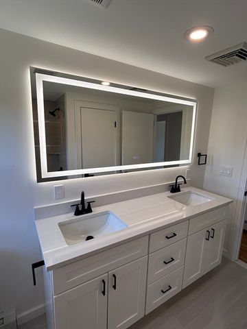 585 N Eastern Ave, Fall River, MA 02720