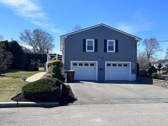 585 N Eastern Ave, Fall River, MA 02720