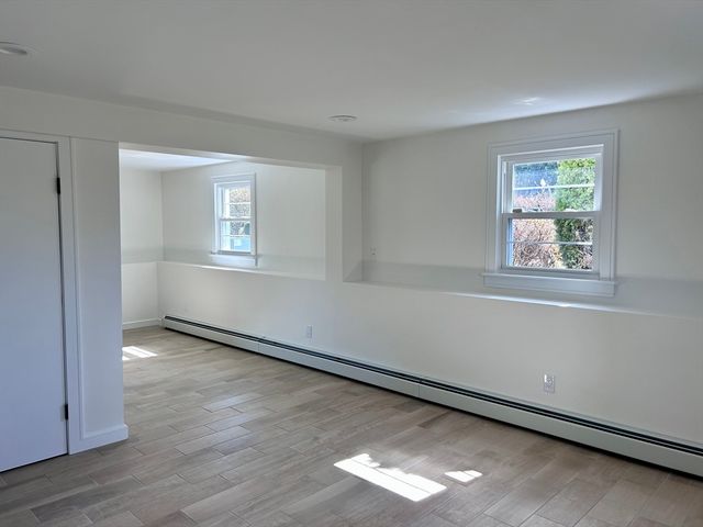 585 N Eastern Ave, Fall River, MA 02720