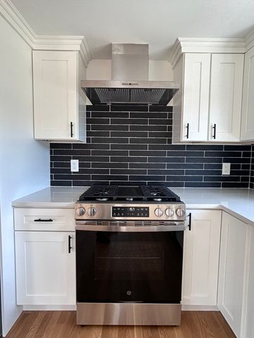 585 N Eastern Ave, Fall River, MA 02720