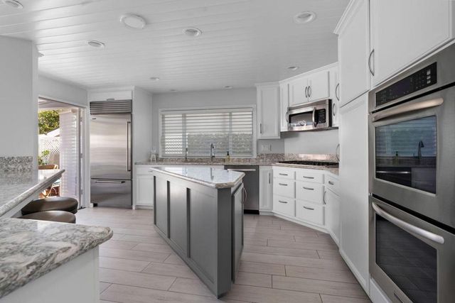 2117 Miramar Drive, Newport Beach, CA 92661