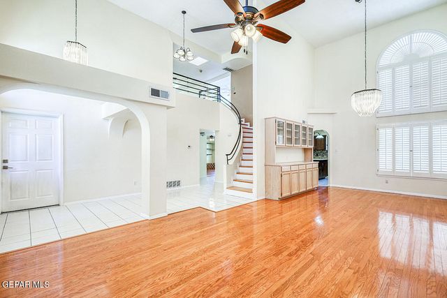 504 SAND BAR Court, El Paso, TX 79922