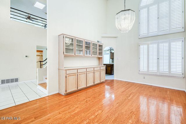 504 SAND BAR Court, El Paso, TX 79922