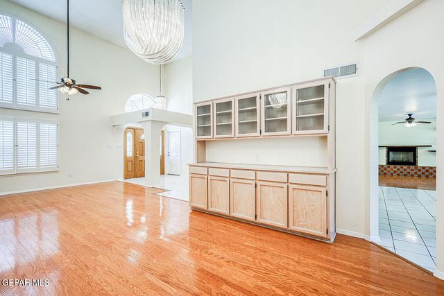 504 SAND BAR Court, El Paso, TX 79922