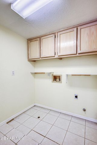 504 SAND BAR Court, El Paso, TX 79922