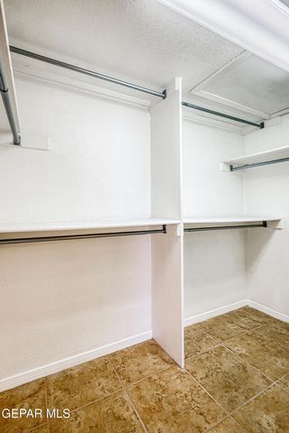 504 SAND BAR Court, El Paso, TX 79922