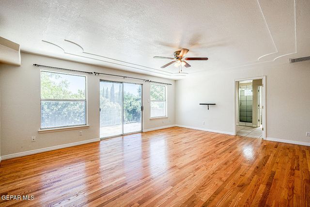 504 SAND BAR Court, El Paso, TX 79922