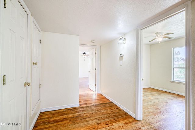 504 SAND BAR Court, El Paso, TX 79922