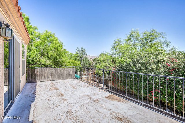 504 SAND BAR Court, El Paso, TX 79922