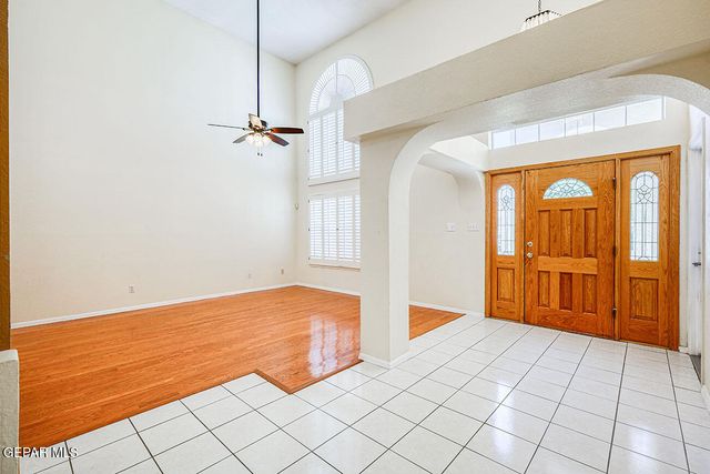 504 SAND BAR Court, El Paso, TX 79922