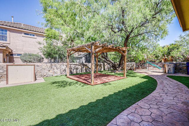 504 SAND BAR Court, El Paso, TX 79922