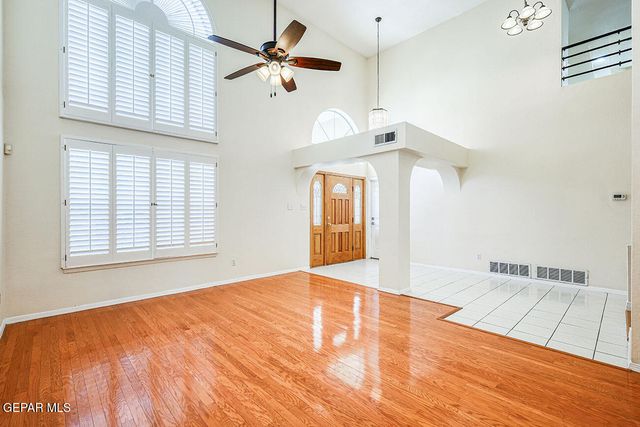 504 SAND BAR Court, El Paso, TX 79922