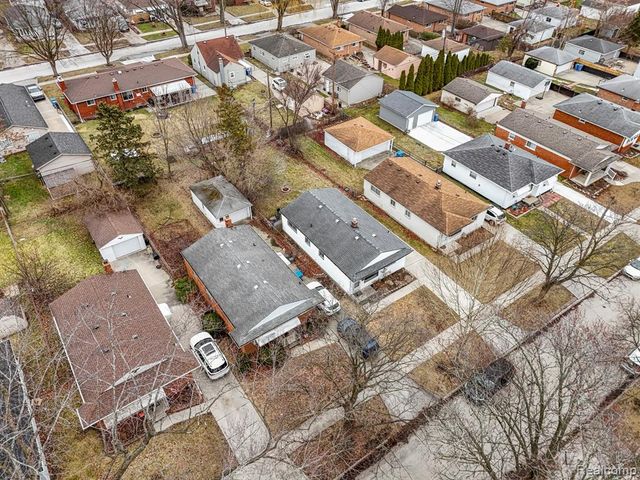 3941 Huron Street, Dearborn Heights, MI 48125