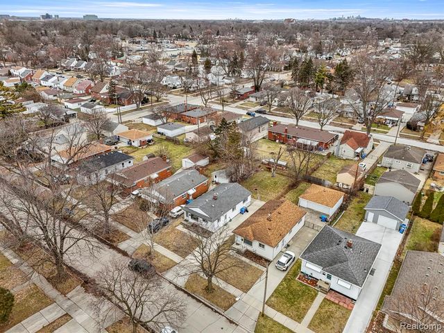 3941 Huron Street, Dearborn Heights, MI 48125