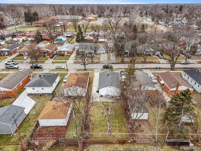 3941 Huron Street, Dearborn Heights, MI 48125