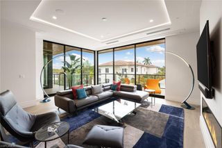 495 5th ST S #304, Naples, FL 34102