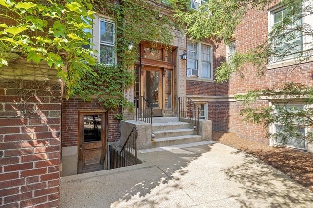 97 Chester St S1, Boston, MA 02134