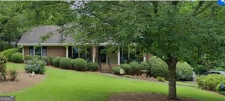 1125 Crest Brook Lane, Roswell, GA 30075