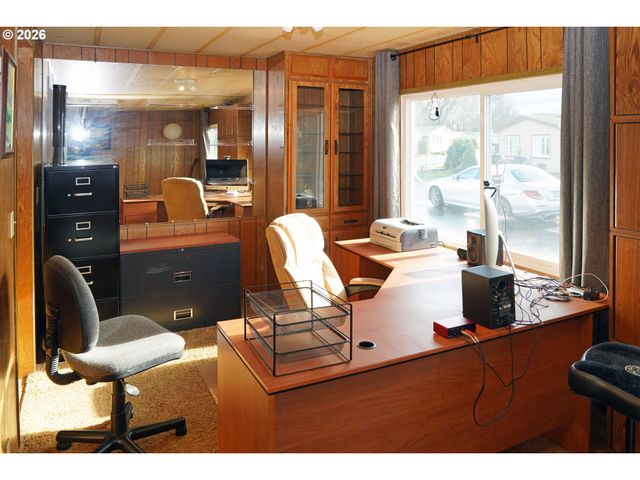 17563 Sw HANCOCK Way, Beaverton, OR 97006