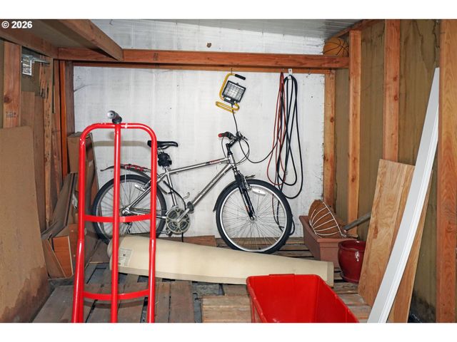 17563 Sw HANCOCK Way, Beaverton, OR 97006