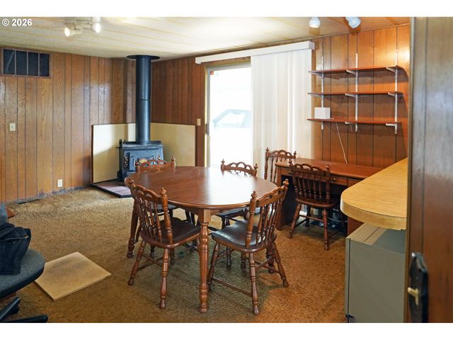 17563 Sw HANCOCK Way, Beaverton, OR 97006