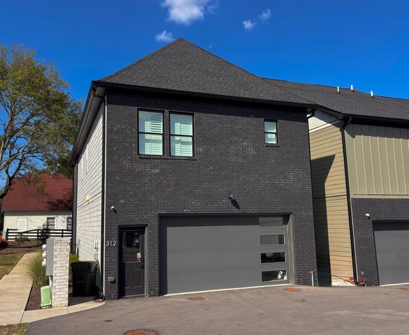 312 Sophia Rain Dr, Nashville, TN 37218