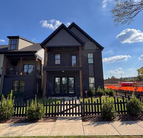 312 Sophia Rain Dr, Nashville, TN 37218