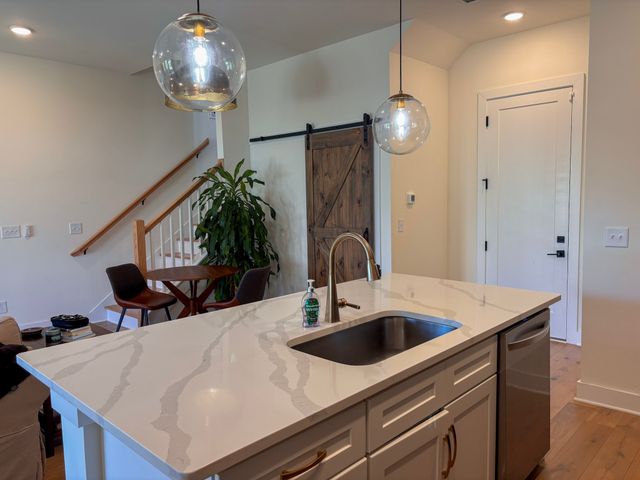 312 Sophia Rain Dr, Nashville, TN 37218