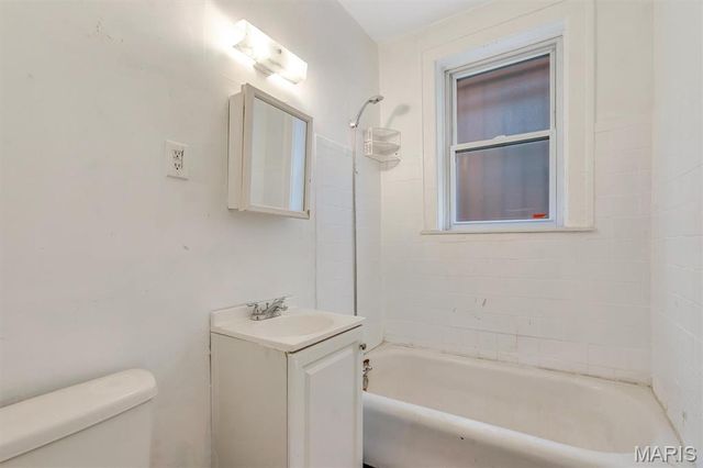 4655 Farlin Avenue, St Louis, MO 63115