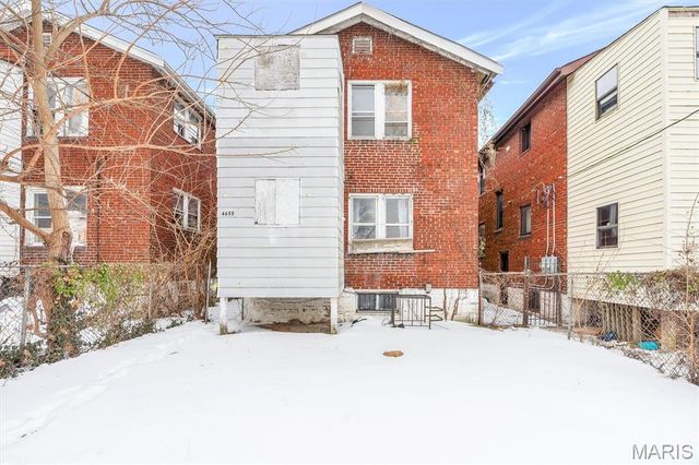 4655 Farlin Avenue, St Louis, MO 63115