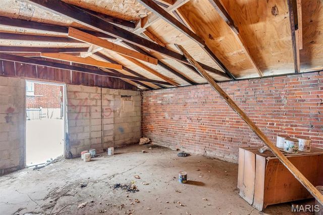 4655 Farlin Avenue, St Louis, MO 63115