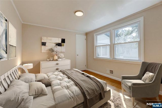 32 Heighwood Trail, Sparta, NJ 07871