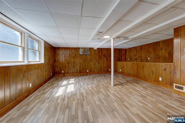 32 Heighwood Trail, Sparta, NJ 07871