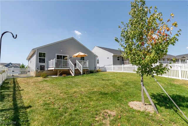 1011 Sunrise Way, Akron, OH 44312