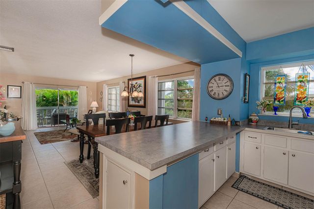 801 Pine Dr 21, Pompano Beach, FL 33060